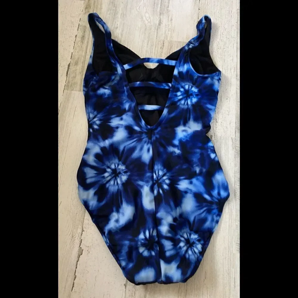 Aqua Green one piece bathing suit Small - Picture 6 of 6
